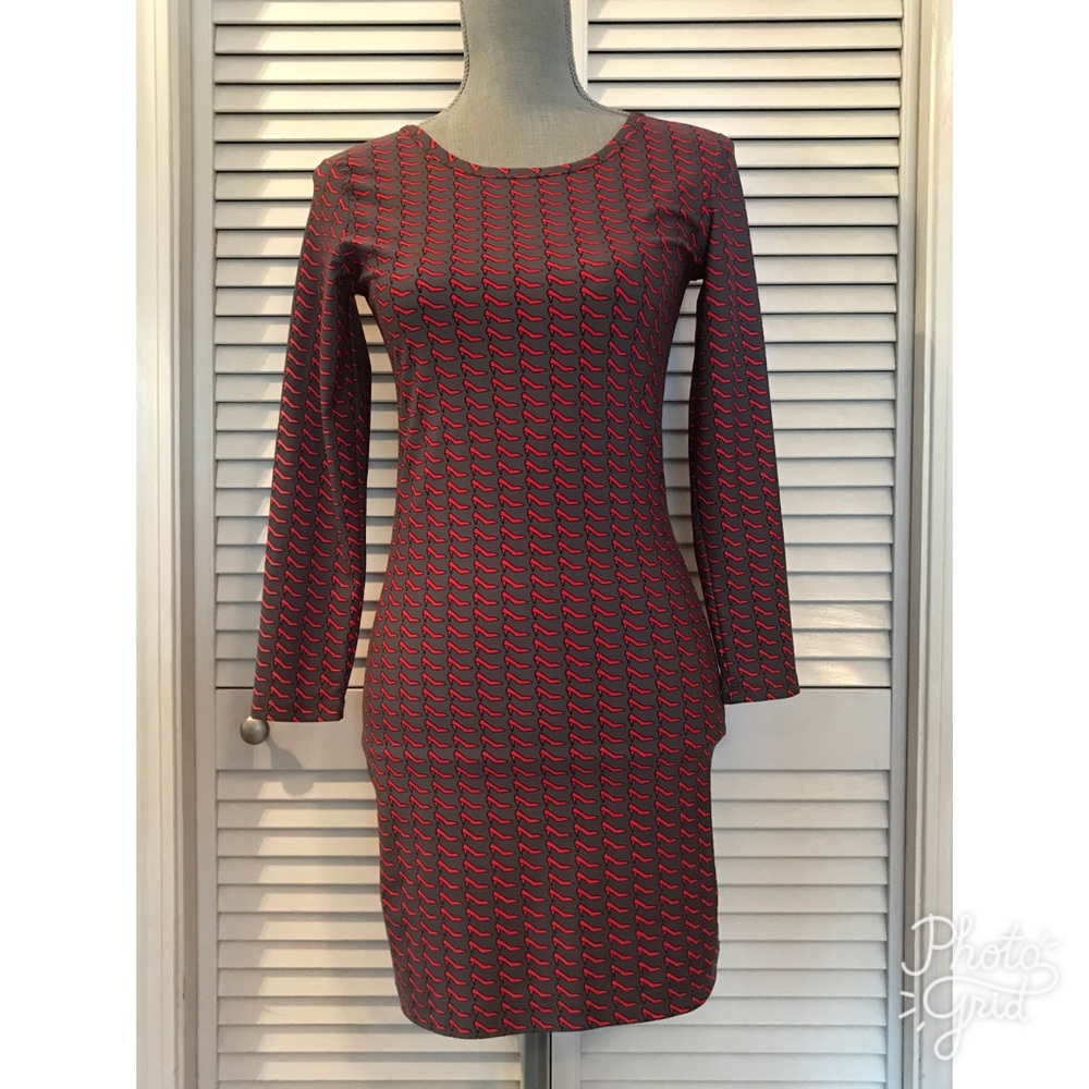 Josa Tulum Stretch Dress Gray Pink Heels One Size